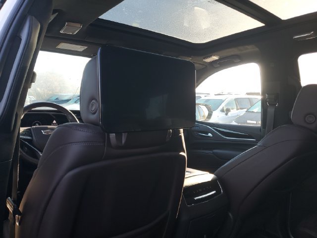 Certified 2021 Cadillac Escalade Premium Luxury Platinum AWD/4WD image 10
