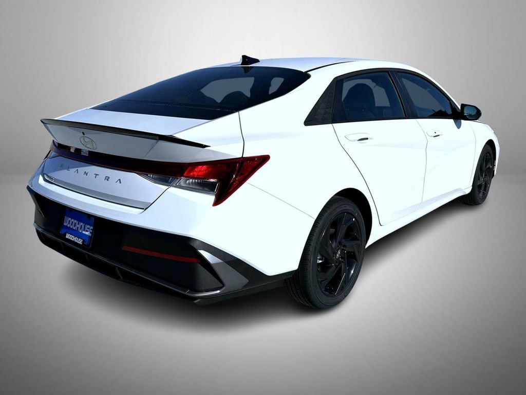 New 2026 Hyundai Elantra Sport image 5