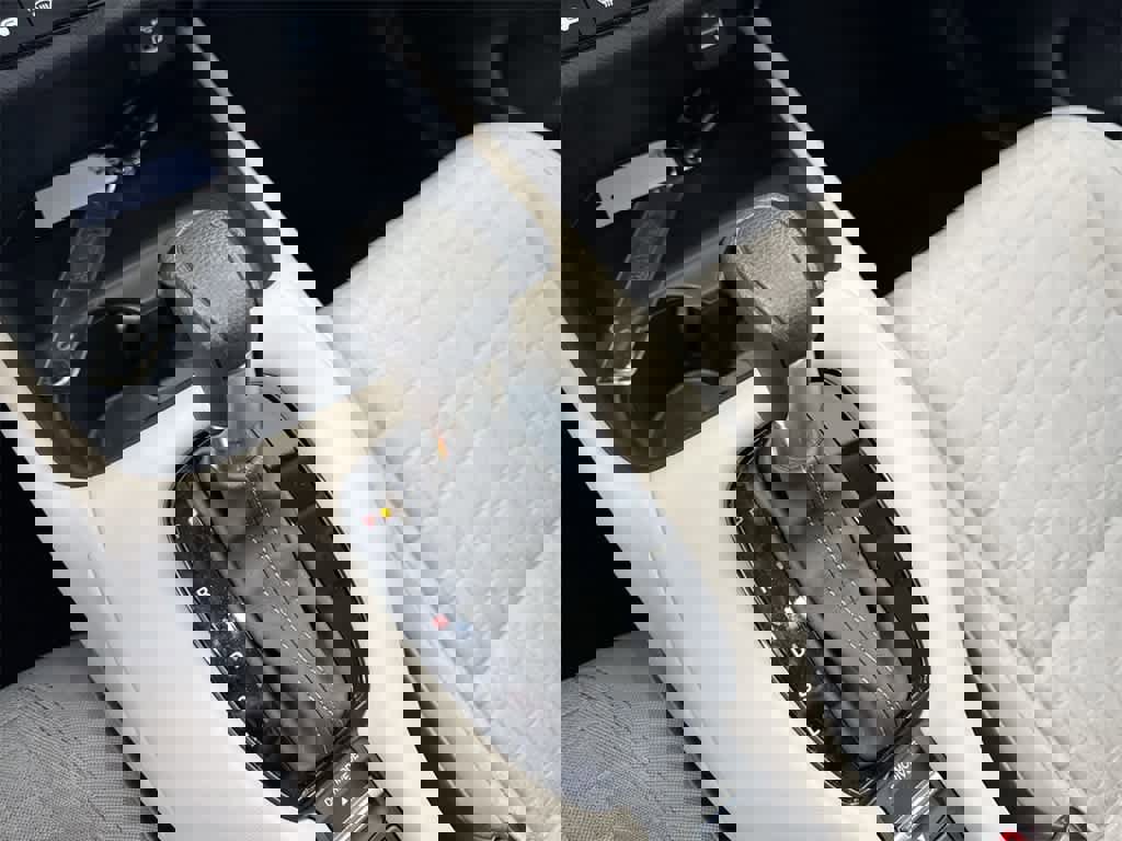 Certified 2025 Honda HR-V LX image 31