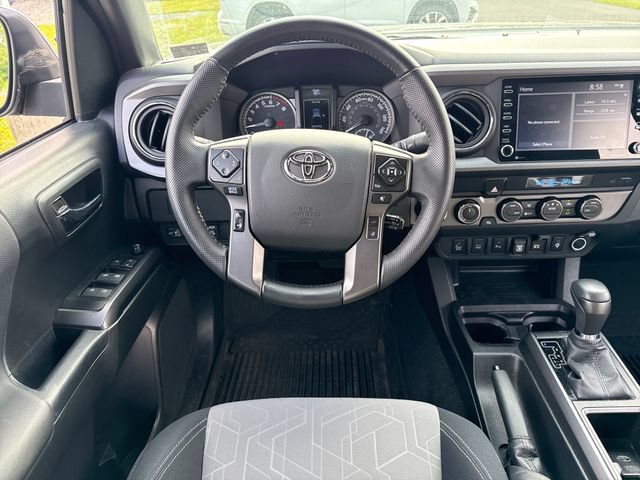 Used 2023 Toyota Tacoma TRD Off-Road w/ Technology Package AWD/4WD image 16