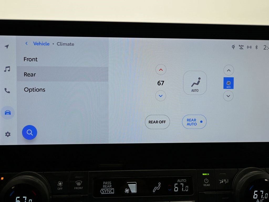 Used 2024 Toyota Grand Highlander XLE image 26