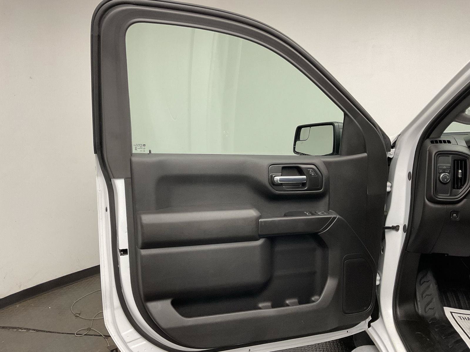 Used 2025 Chevrolet Silverado 1500 W/T RWD image 9