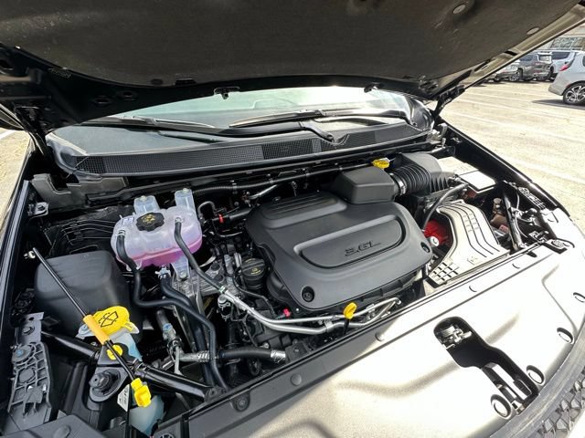 New 2026 Chrysler Pacifica Pinnacle w/ Trailer Tow Group FWD image 13