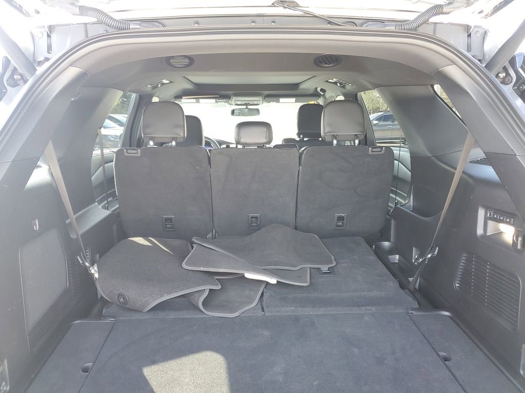 Used 2021 Ford Explorer ST w/ Equipment Group 401A image 6