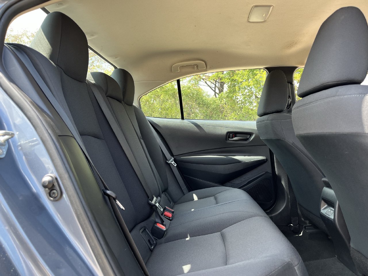 Used 2025 Toyota Corolla LE FWD image 26