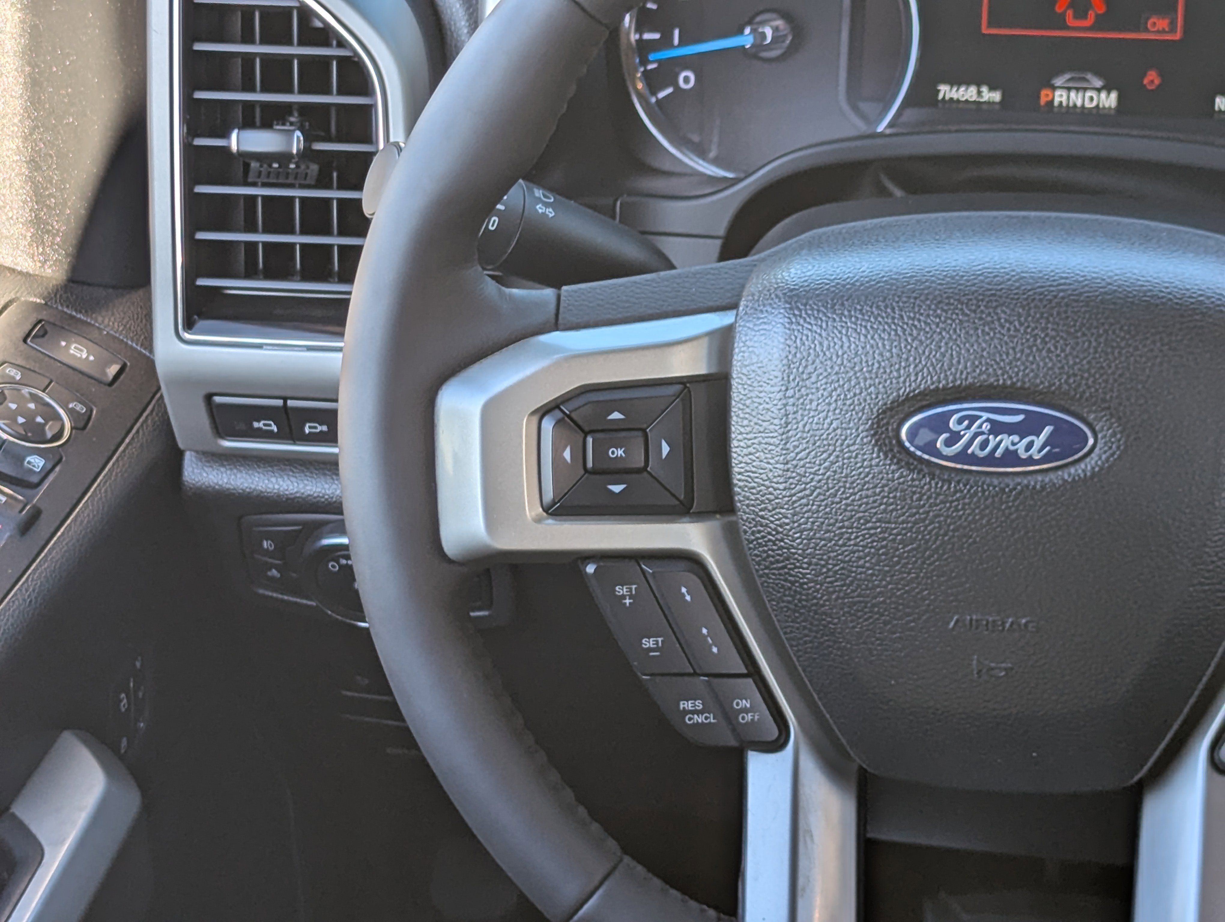 Used 2021 Ford F250 Lariat image 17