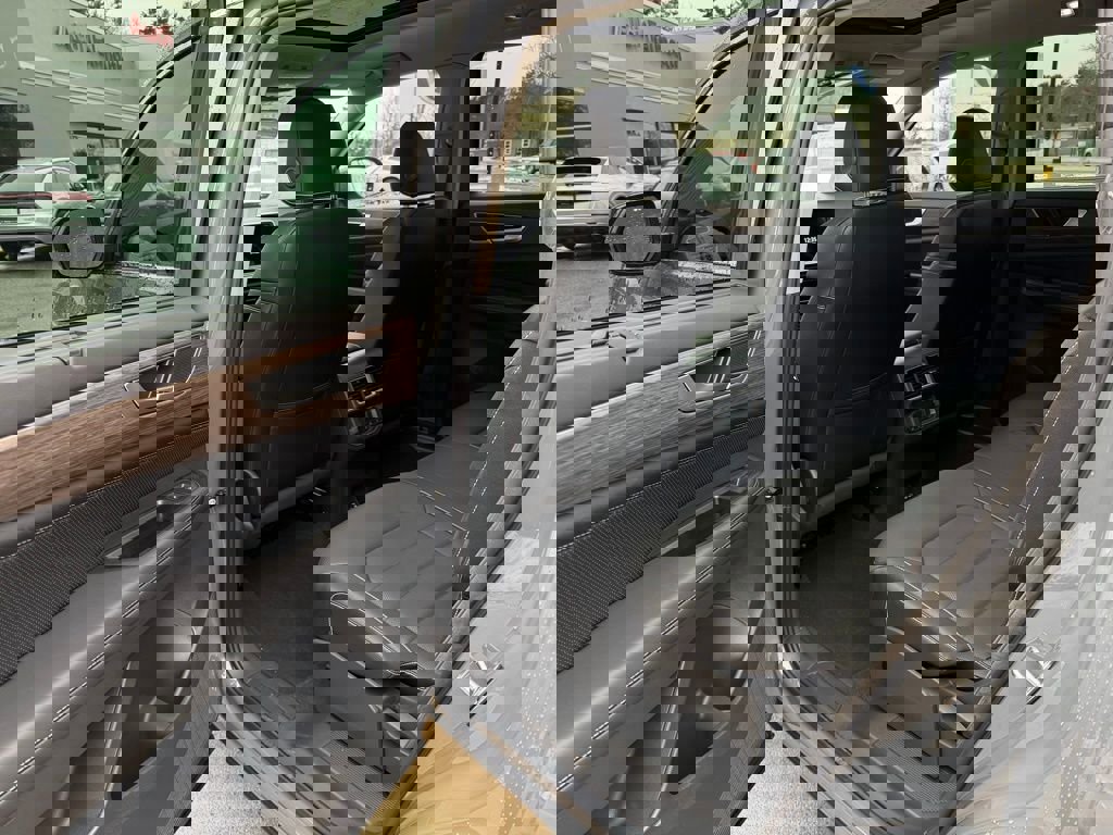 New 2026 Volkswagen Atlas SEL image 27