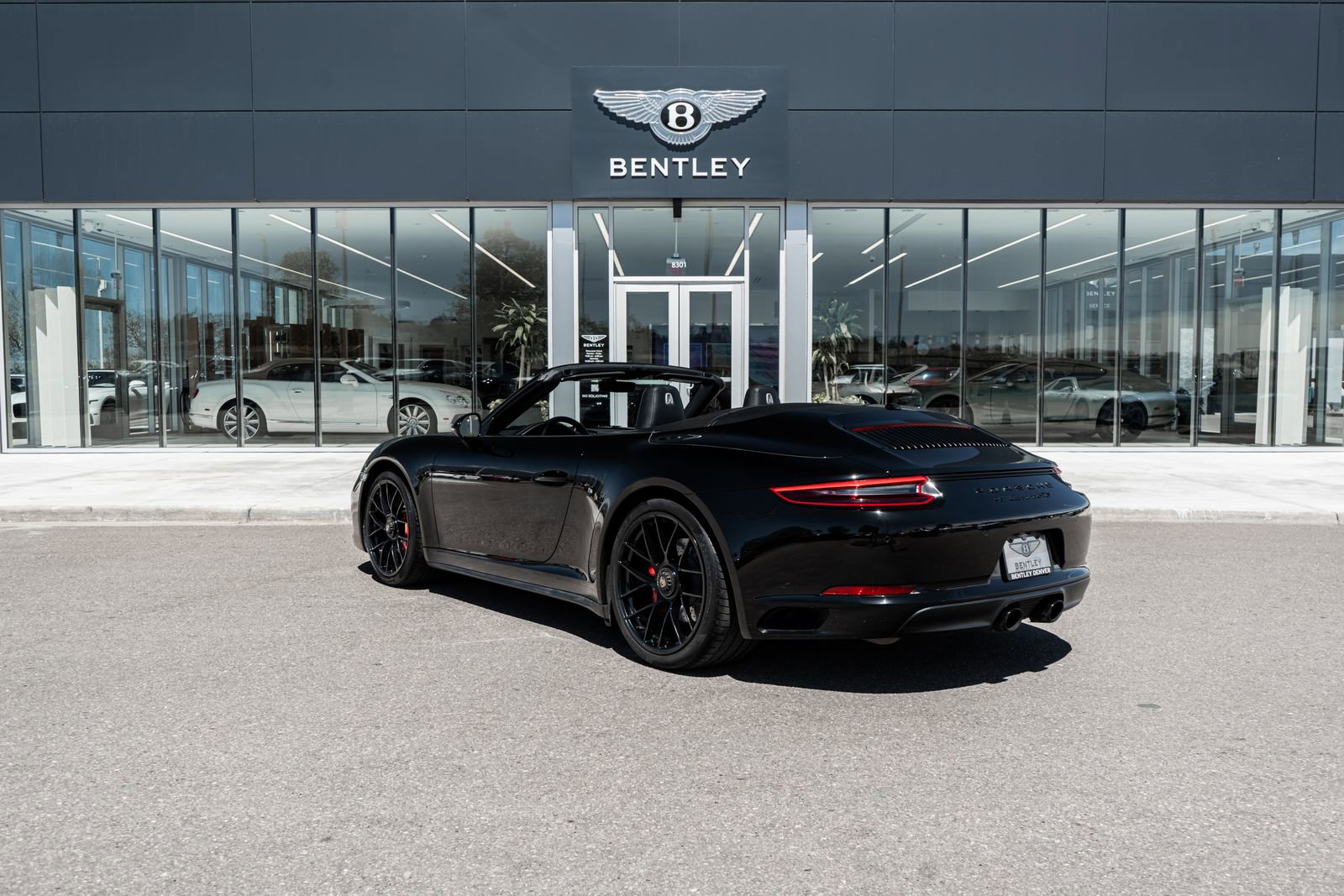 Used 2017 Porsche 911 Carrera GTS RWD image 8