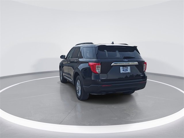 Used 2023 Ford Explorer XLT image 7