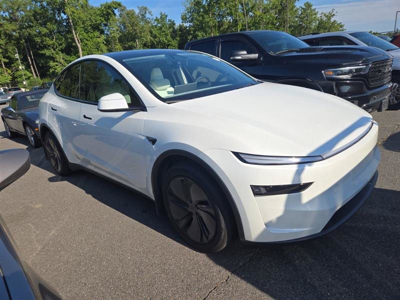 Used 2026 Tesla Model Y Long Range AWD/4WD image 5
