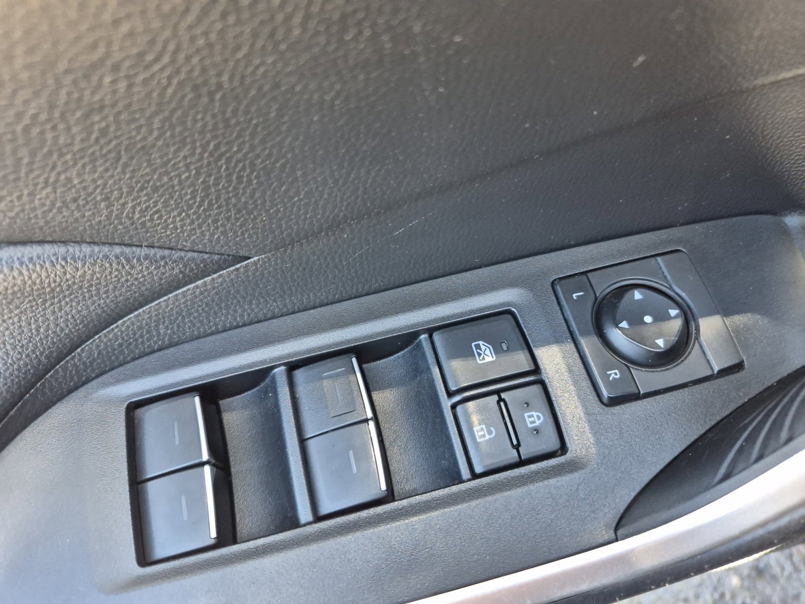 Certified 2023 Toyota RAV4 XLE AWD/4WD image 13