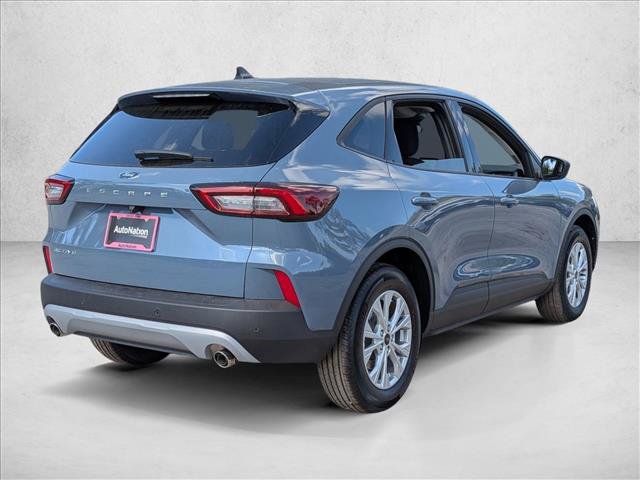 New 2026 Ford Escape Active w/ Tech Pack #1 FWD image 2