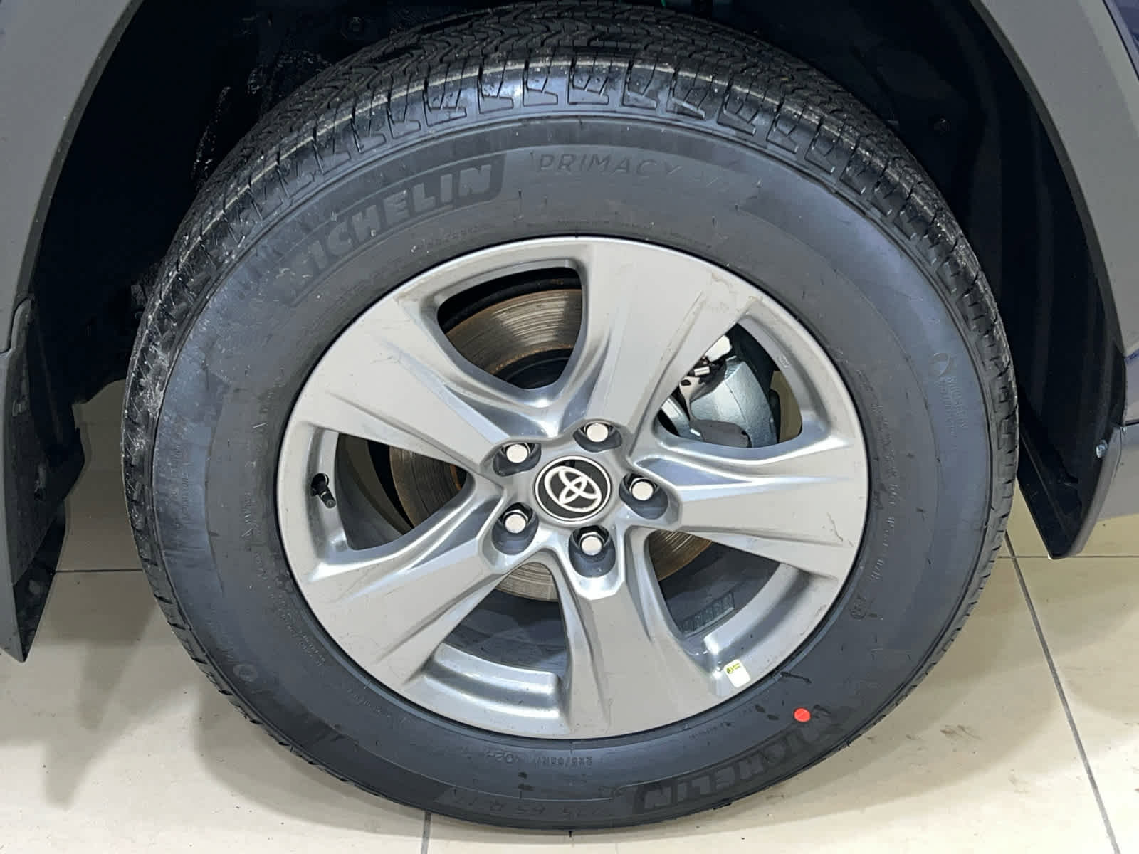 New 2025 Toyota RAV4 XLE w/ Convenience Package image 4