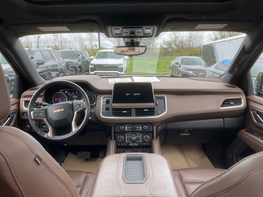 Used 2021 Chevrolet Tahoe High Country w/ Premium Package AWD/4WD image 21