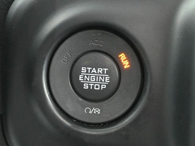 Used 2022 Jeep Gladiator Sport AWD/4WD image 35
