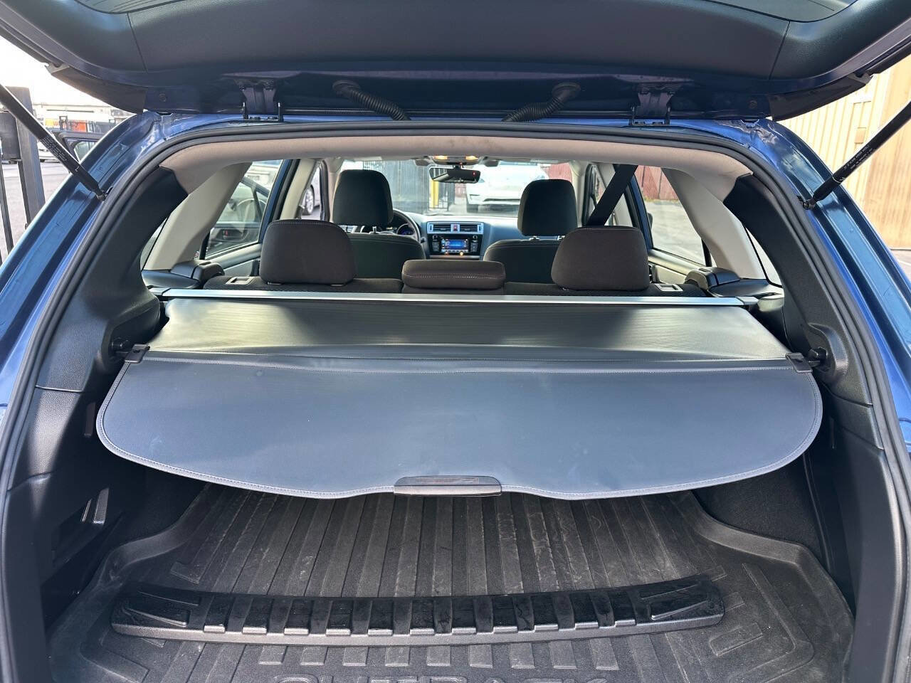 Used 2019 Subaru Outback 2.5i image 14
