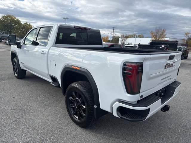 New 2026 GMC Sierra 2500 AT4 w/ Technology Package image 4