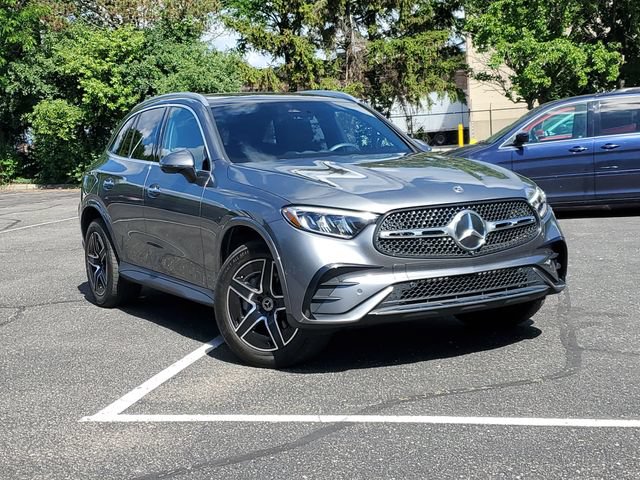 Used 2023 Mercedes-Benz GLC 300 4MATIC image 33