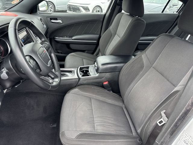Used 2022 Dodge Charger SXT RWD image 19