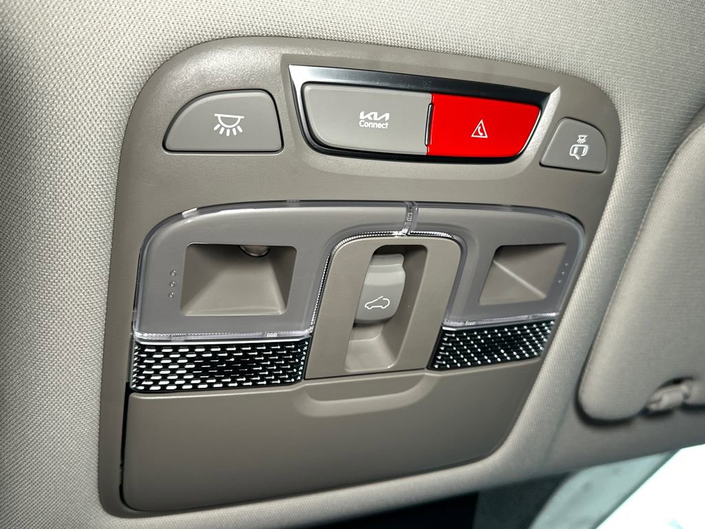 New 2025 Kia Telluride S image 33