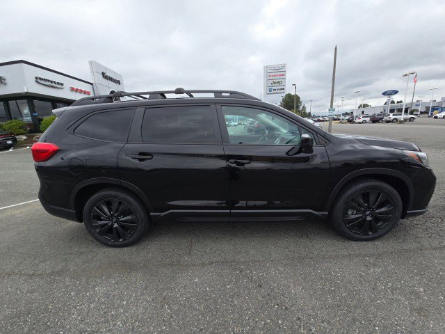 Used 2022 Subaru Ascent Onyx Edition image 3