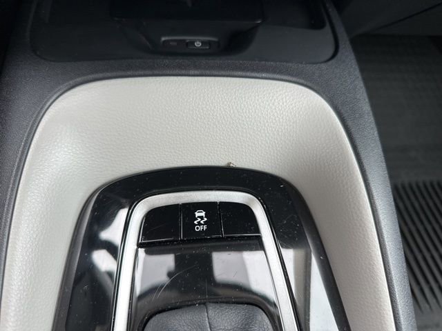 Used 2025 Toyota Corolla LE w/ LE Premium Package image 32