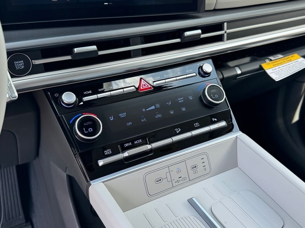 New 2026 Hyundai Santa Fe SEL FWD image 27