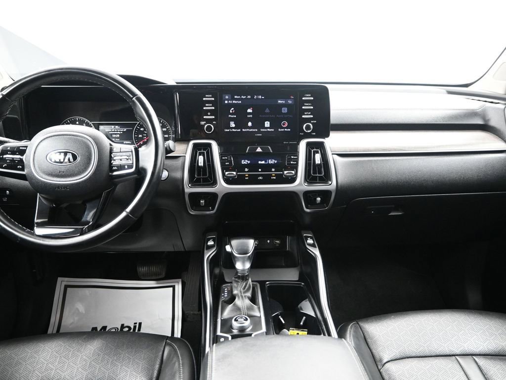 Certified 2021 Kia Sorento EX w/ Panoramic Sunroof Package FWD image 20