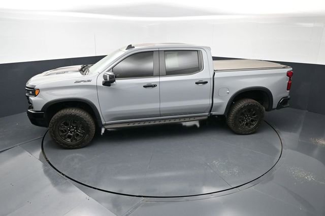 Used 2025 Chevrolet Silverado 1500 ZR2 w/ Dark Appearance Package image 23
