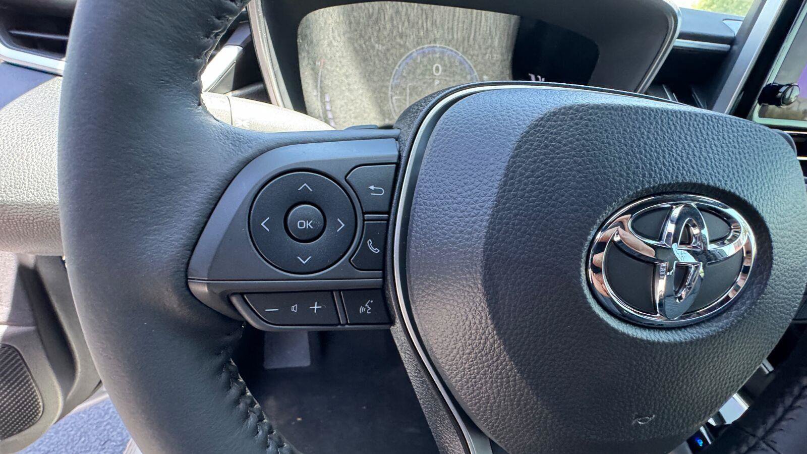 New 2027 Toyota Corolla XSE w/ Carpet Mat Package (TMS) FWD image 17