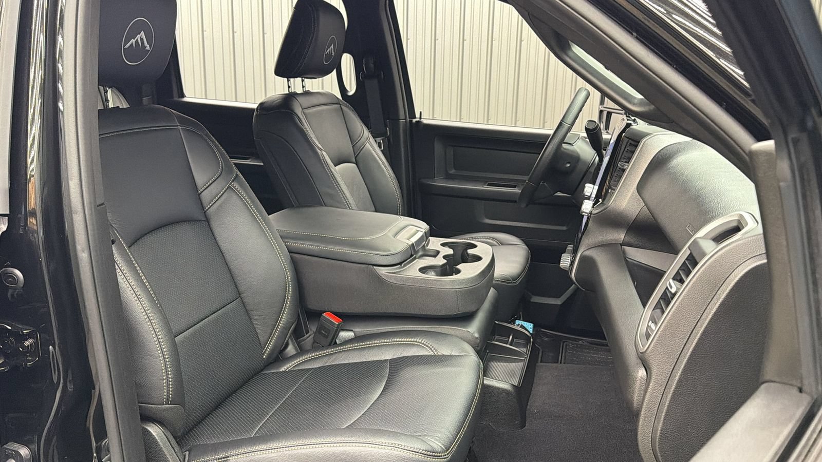 Used 2026 RAM 2500 Warlock AWD/4WD image 35
