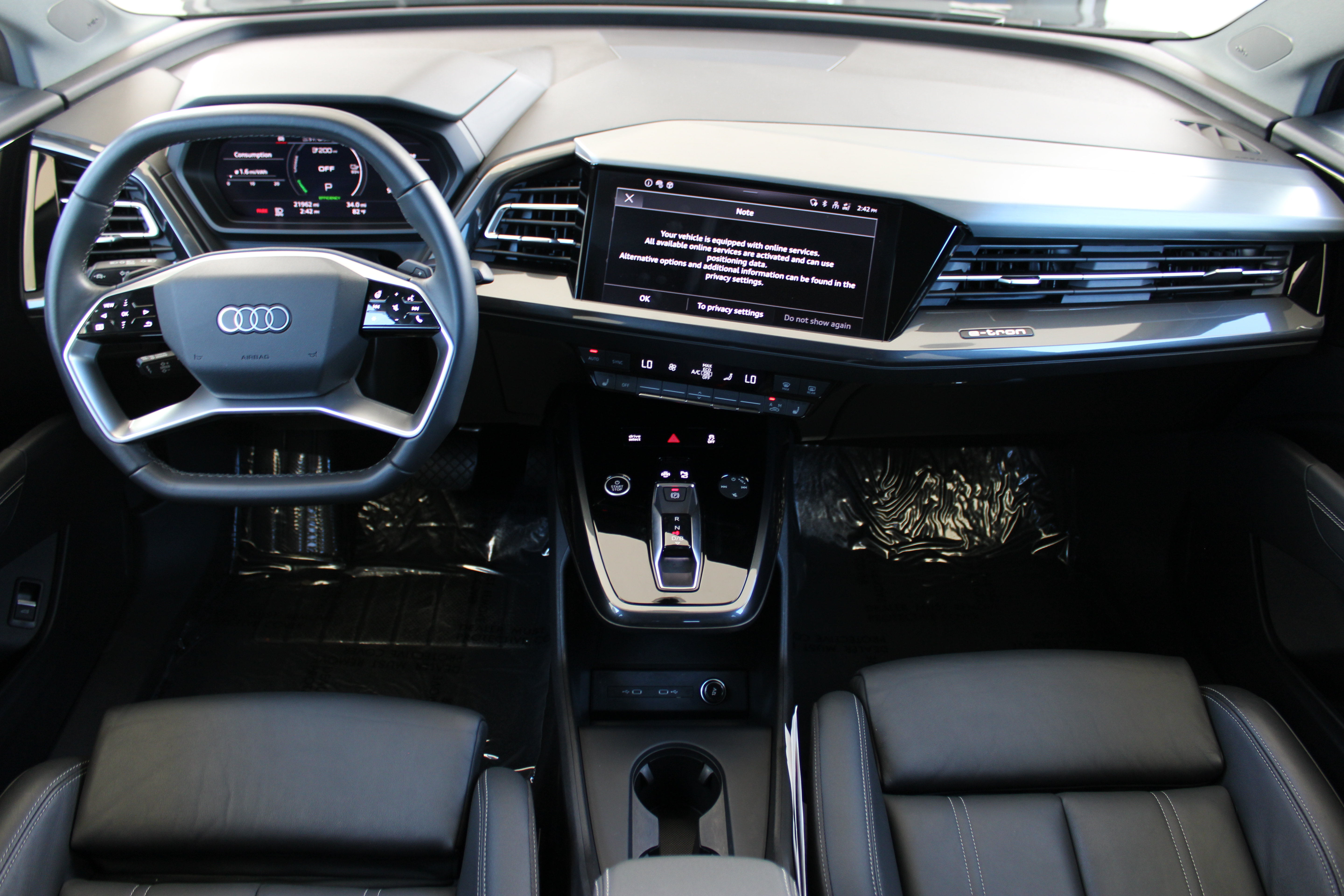 Used 2023 Audi Q4 e-tron Premium Plus w/ Premium Plus AWD/4WD image 26
