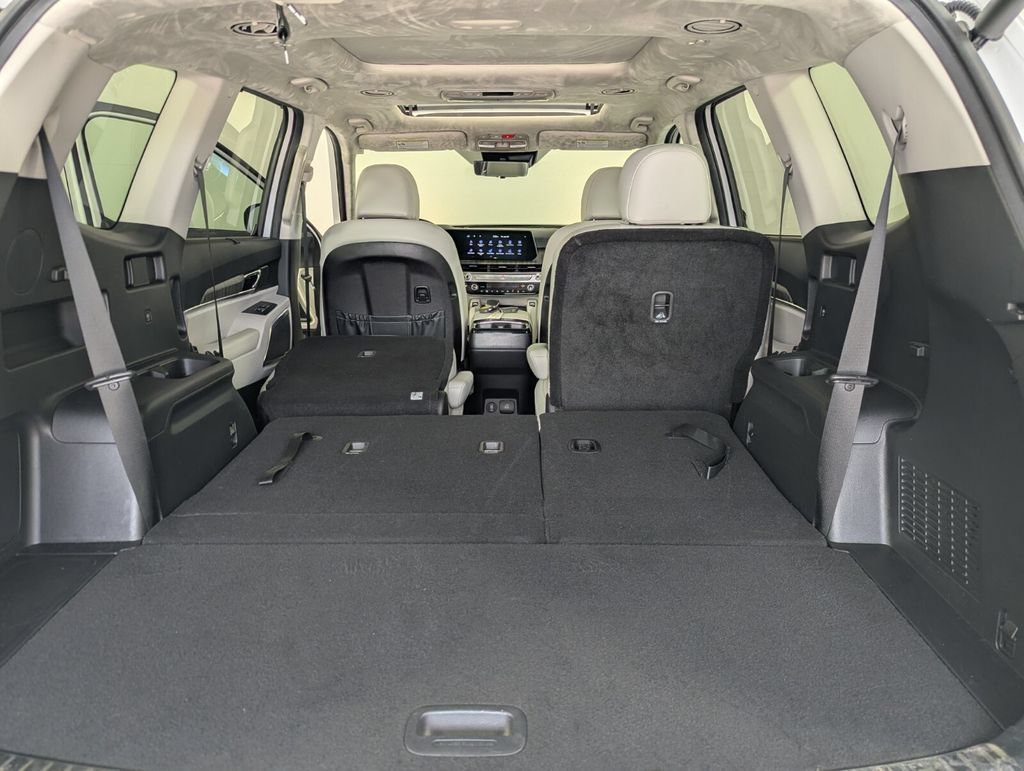 Used 2024 Kia Telluride SX Prestige w/ Towing Package AWD/4WD image 27