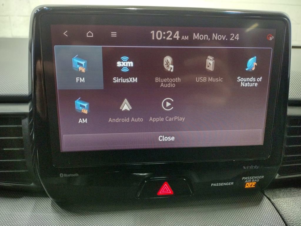 Certified 2022 Hyundai Veloster N Base image 26