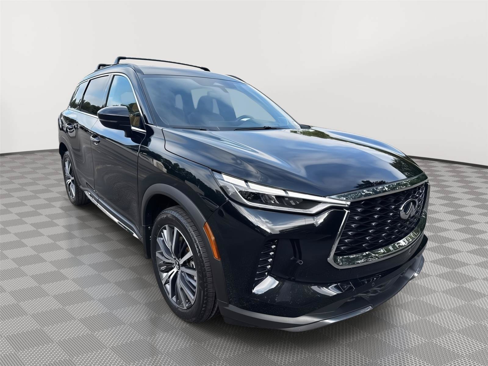 Certified 2025 INFINITI QX60 Autograph w/ Cargo Package AWD/4WD image 4