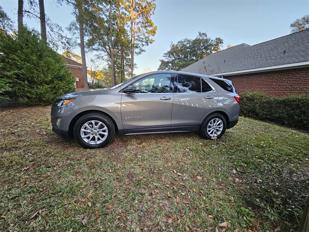 Used 2018 Chevrolet Equinox LT image 3