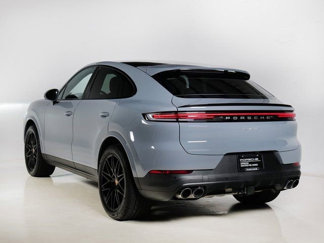 Certified 2026 Porsche Cayenne Coupe AWD/4WD image 33