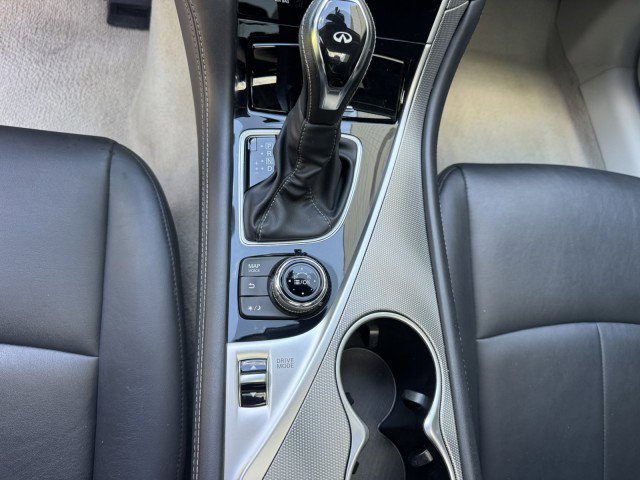 Used 2017 INFINITI Q50 Signature Edition AWD/4WD image 24