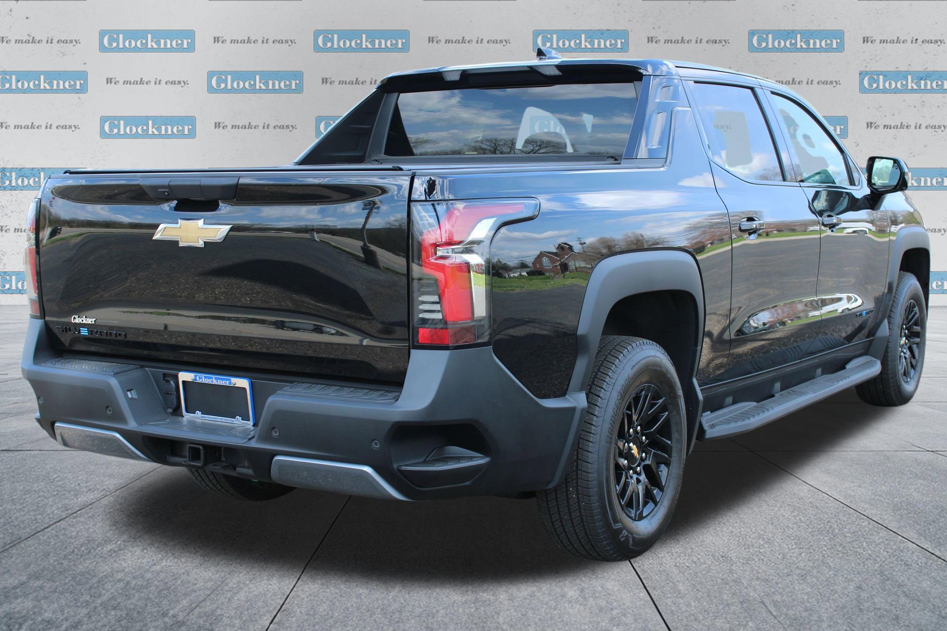 New 2026 Chevrolet Silverado EV LT image 6