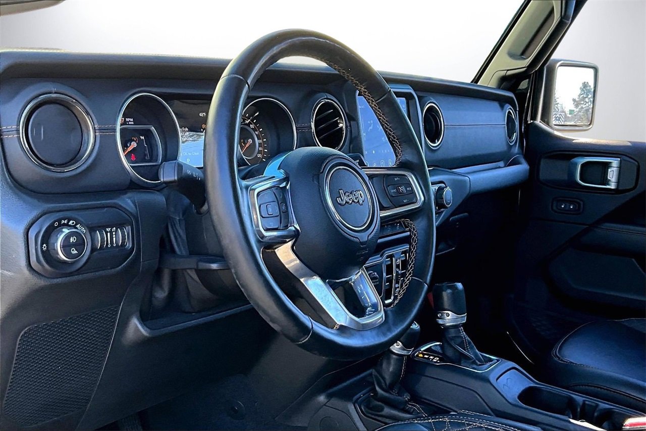 Certified 2021 Jeep Gladiator Overland image 19