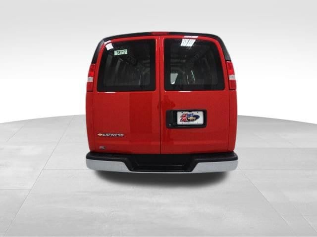 New 2026 Chevrolet Express 3500 Extended w/ Driver Convenience Package RWD image 4
