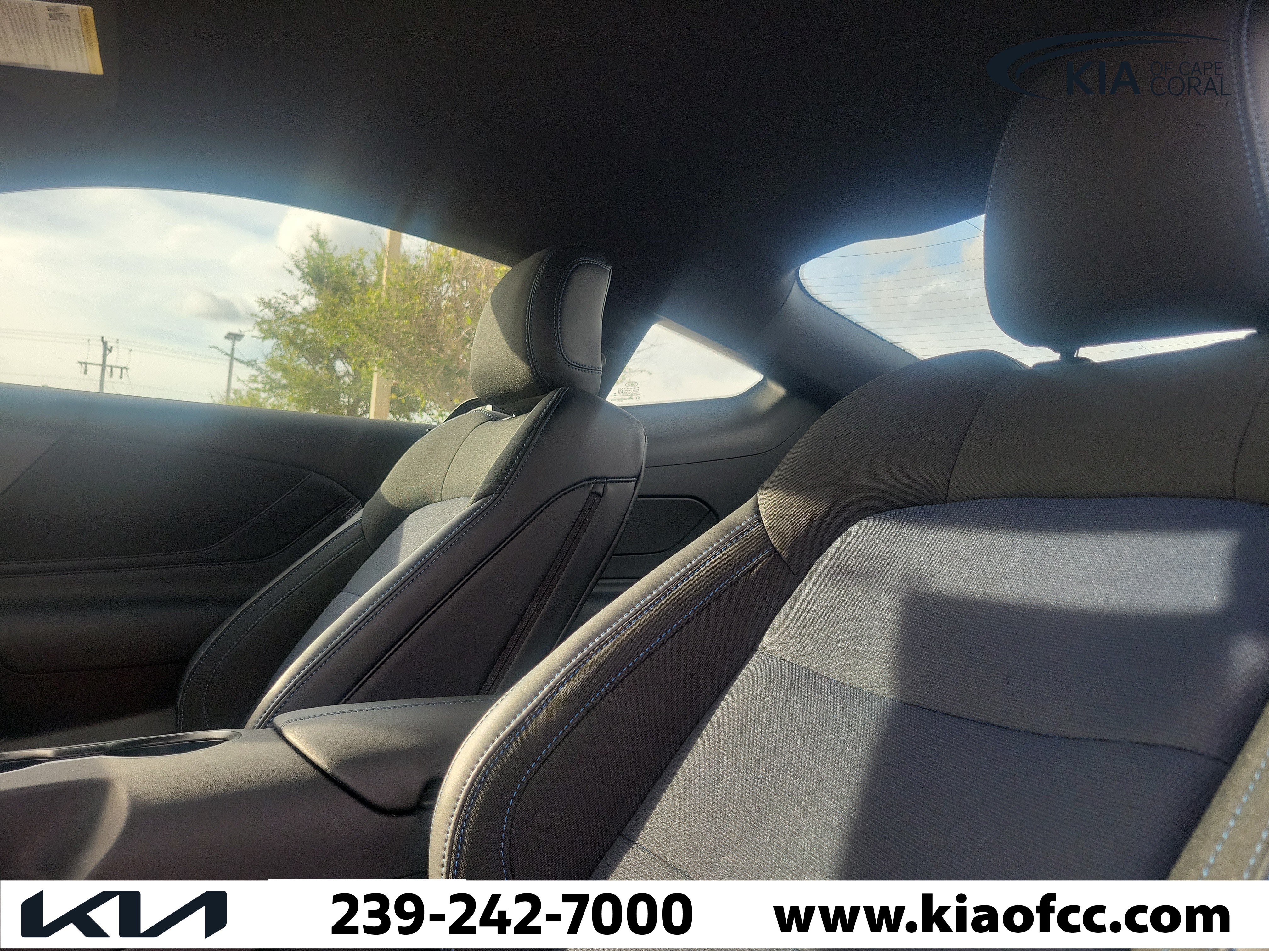 Used 2025 Ford Mustang Dark Horse RWD image 19