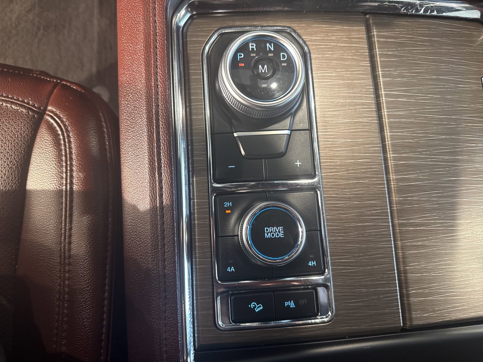 Used 2024 Ford Expedition Max Limited image 34