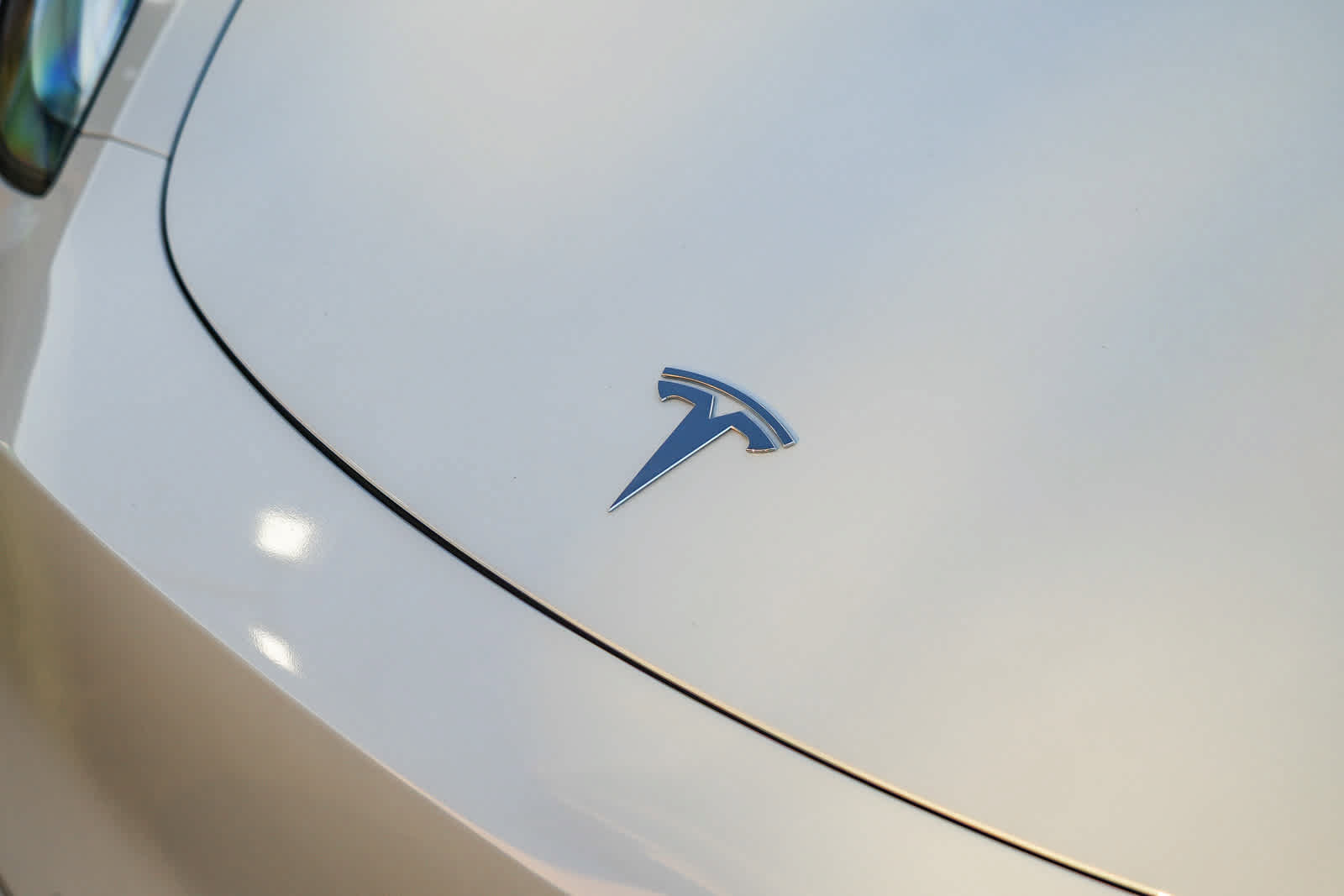 Used 2022 Tesla Model Y Long Range AWD/4WD image 3