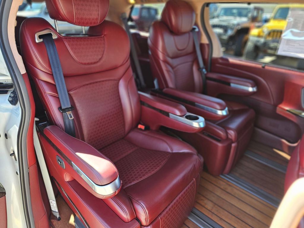 Used 2019 Toyota Sienna XLE w/ XLE Navigation Package image 51