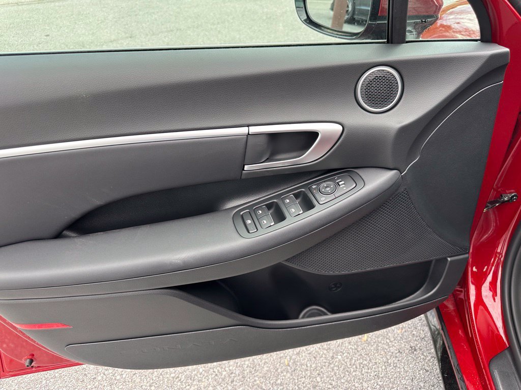 New 2026 Hyundai Sonata SEL FWD image 12