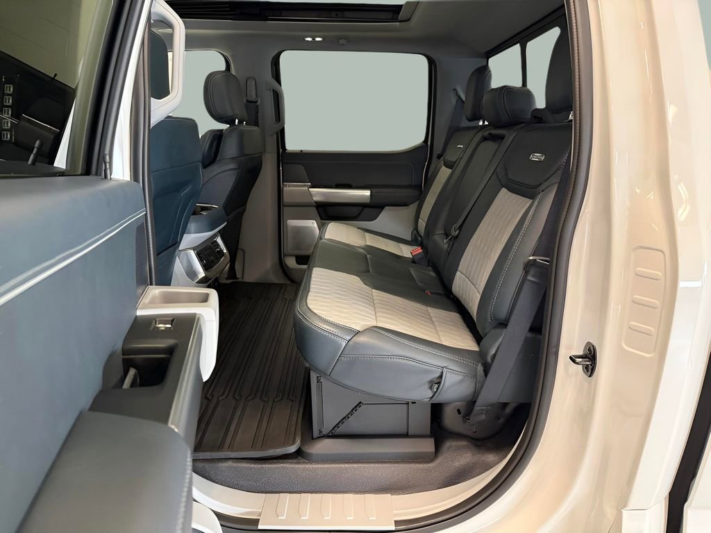 Used 2023 Ford F350 Limited w/ FX4 Off-Road Package image 10