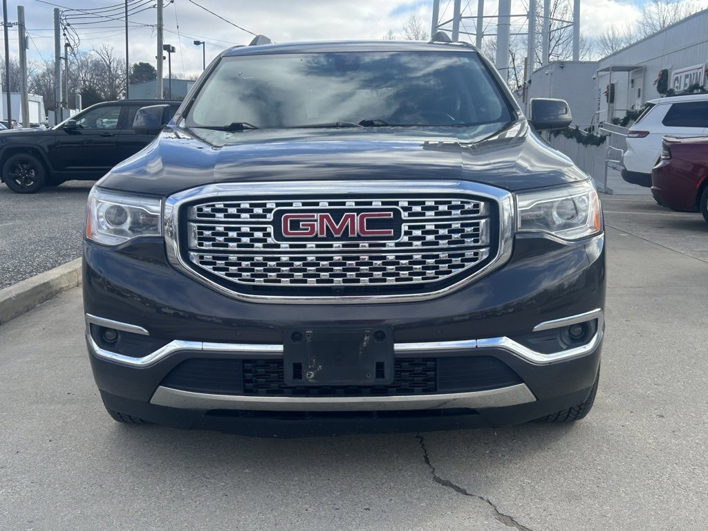 Used 2017 GMC Acadia Denali w/ Technology Package image 3