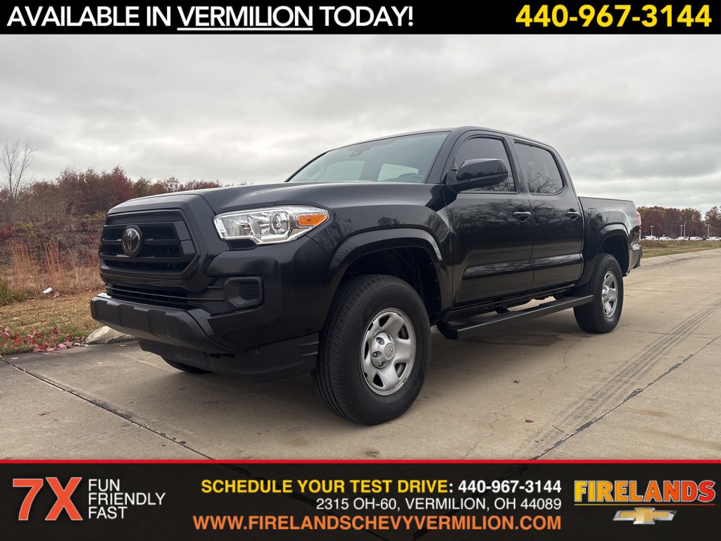 Used 2022 Toyota Tacoma SR image 1