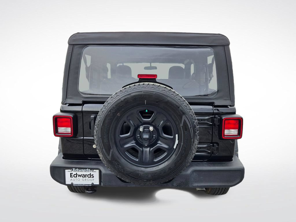 Used 2019 Jeep Wrangler Sport AWD/4WD image 4